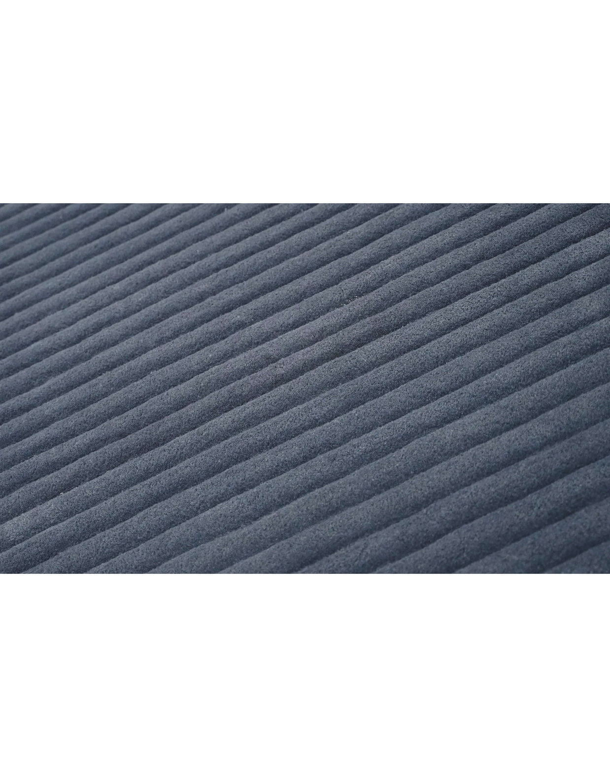 S C U L P T E D - C O R D U R O Y