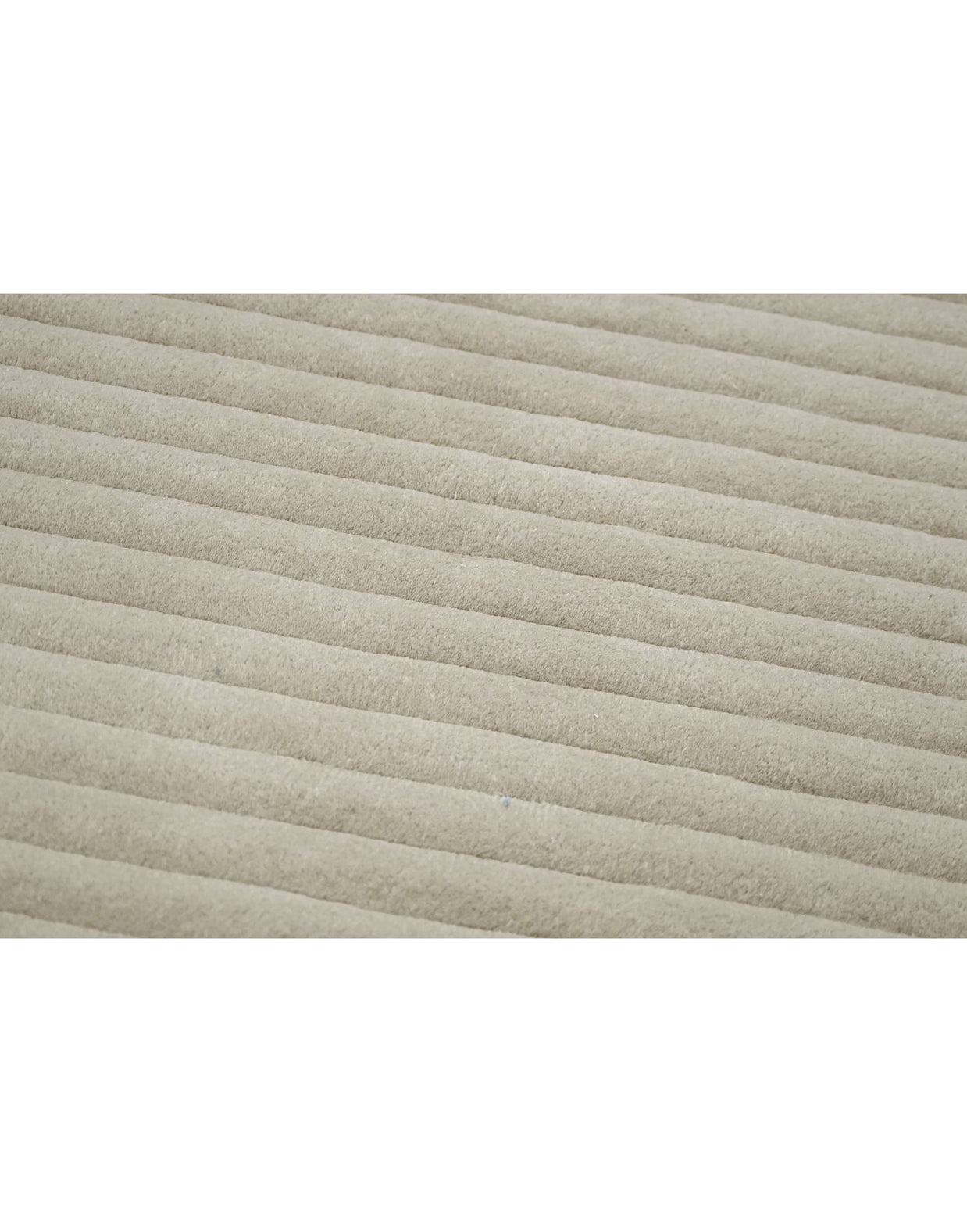 S C U L P T E D - C O R D U R O Y