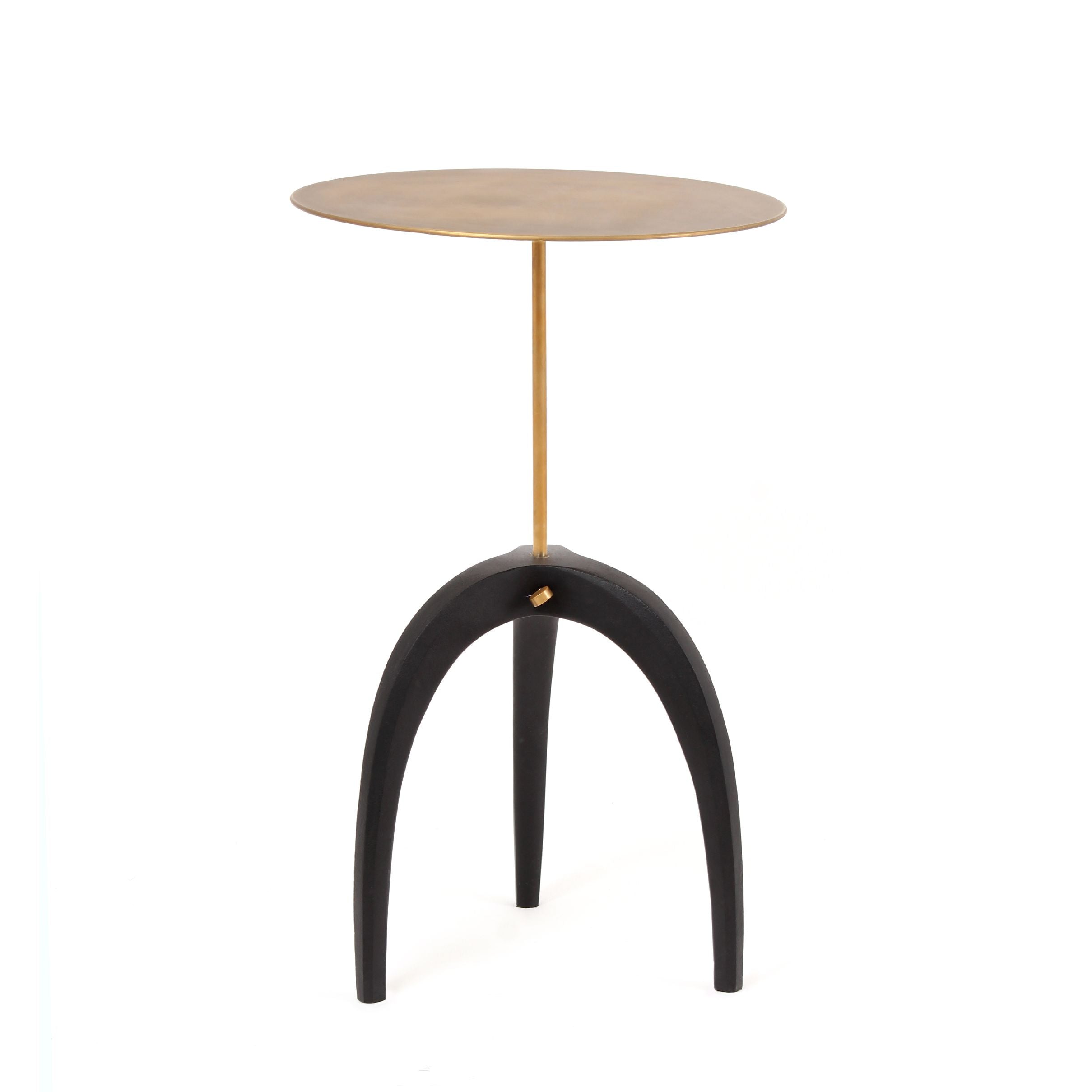Hepworth Peg Table Medium - I MEAN DESIGN
