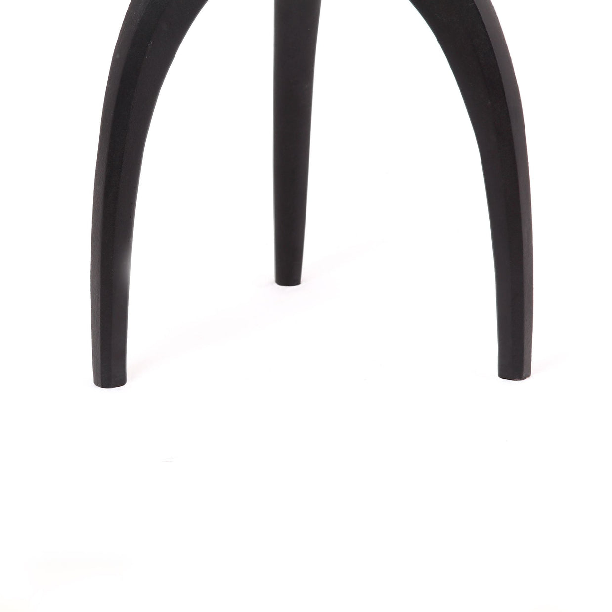 Hepworth Peg Table Medium - I MEAN DESIGN