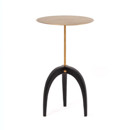 Hepworth Peg Table Small - I MEAN DESIGN