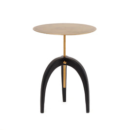 Hepworth Peg Table Small - I MEAN DESIGN