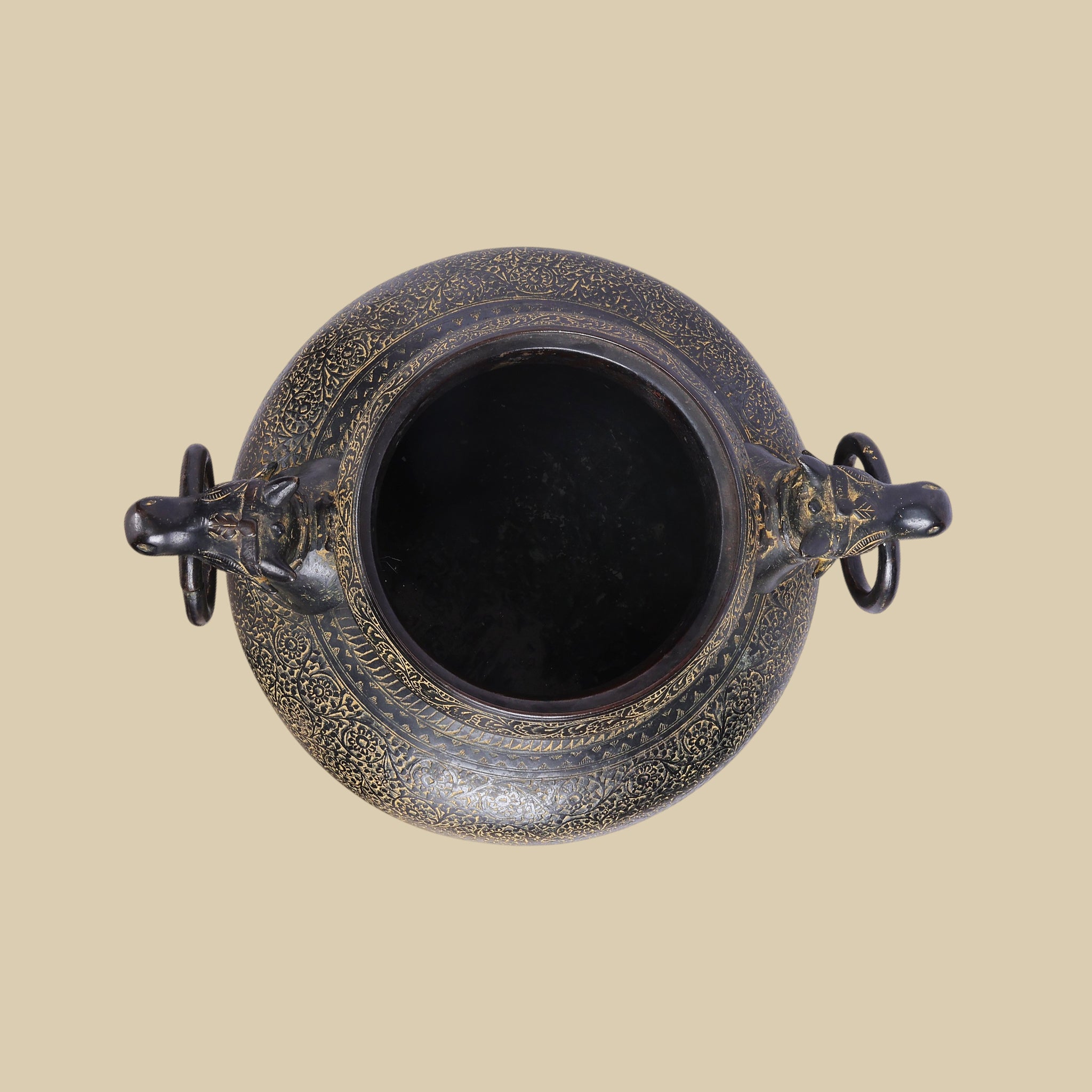Gau-Mukh Vessel