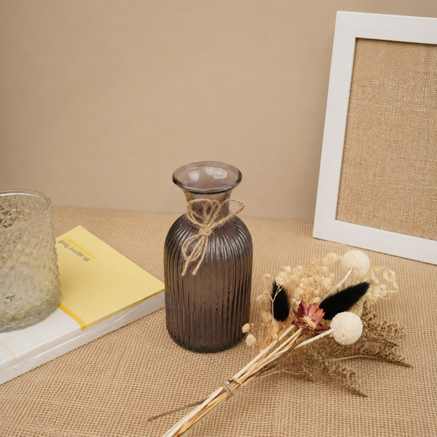 Ocean Crest Black Glass Vase with Dried Flowers | Modern Home Décor - https://artecasa.in/