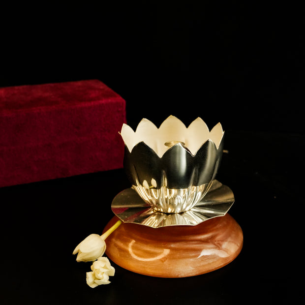 Silver Plated Deepak for Puja | Shanti Deep Diya – ArteCasa - https://artecasa.in/