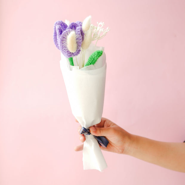 Lilic Petal bunch - https://artecasa.in/