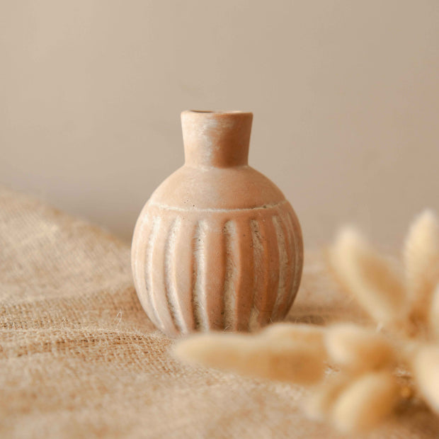 Rustic Porcelain Vase | Aesthetic Handmade Look Decorative Vase for Home Decor & Living Room – ArteCasa