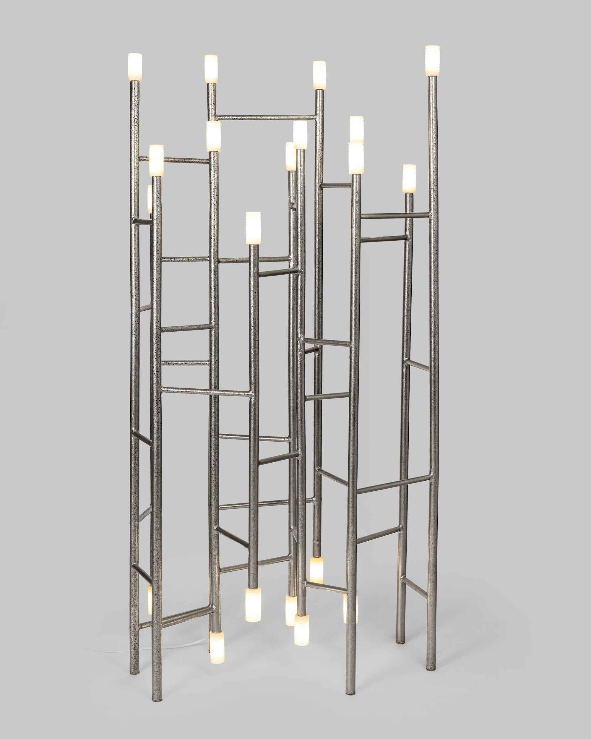 Siri Lux floating floor lamp