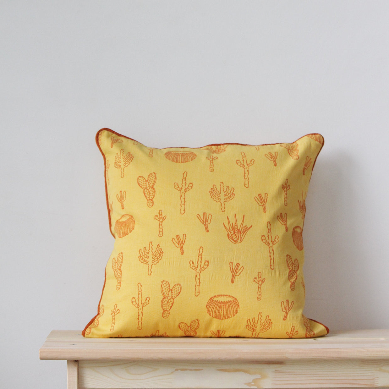 Habitat Desert Cactii x 2