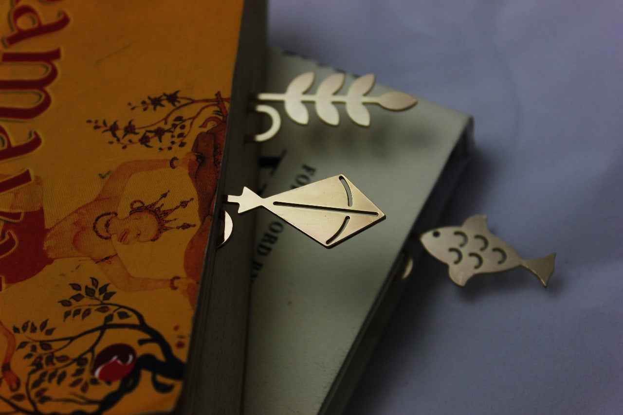 Metallic Markings - Brass