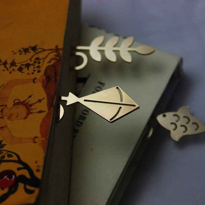 Metallic Markings - Brass