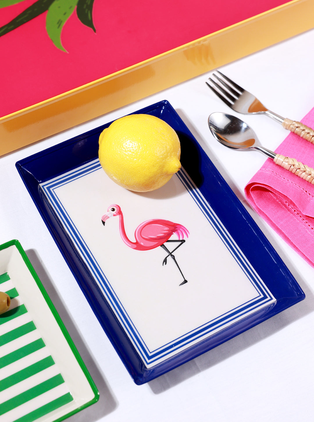 Flaminglow Tray
