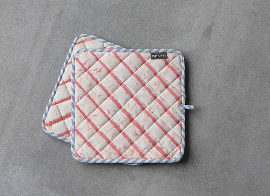 BASIK POP - POT HOLDER - CORAL [Set of 2]