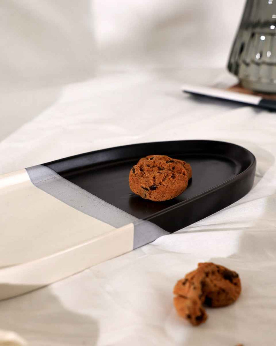 Yin Yang Sculptural Platter