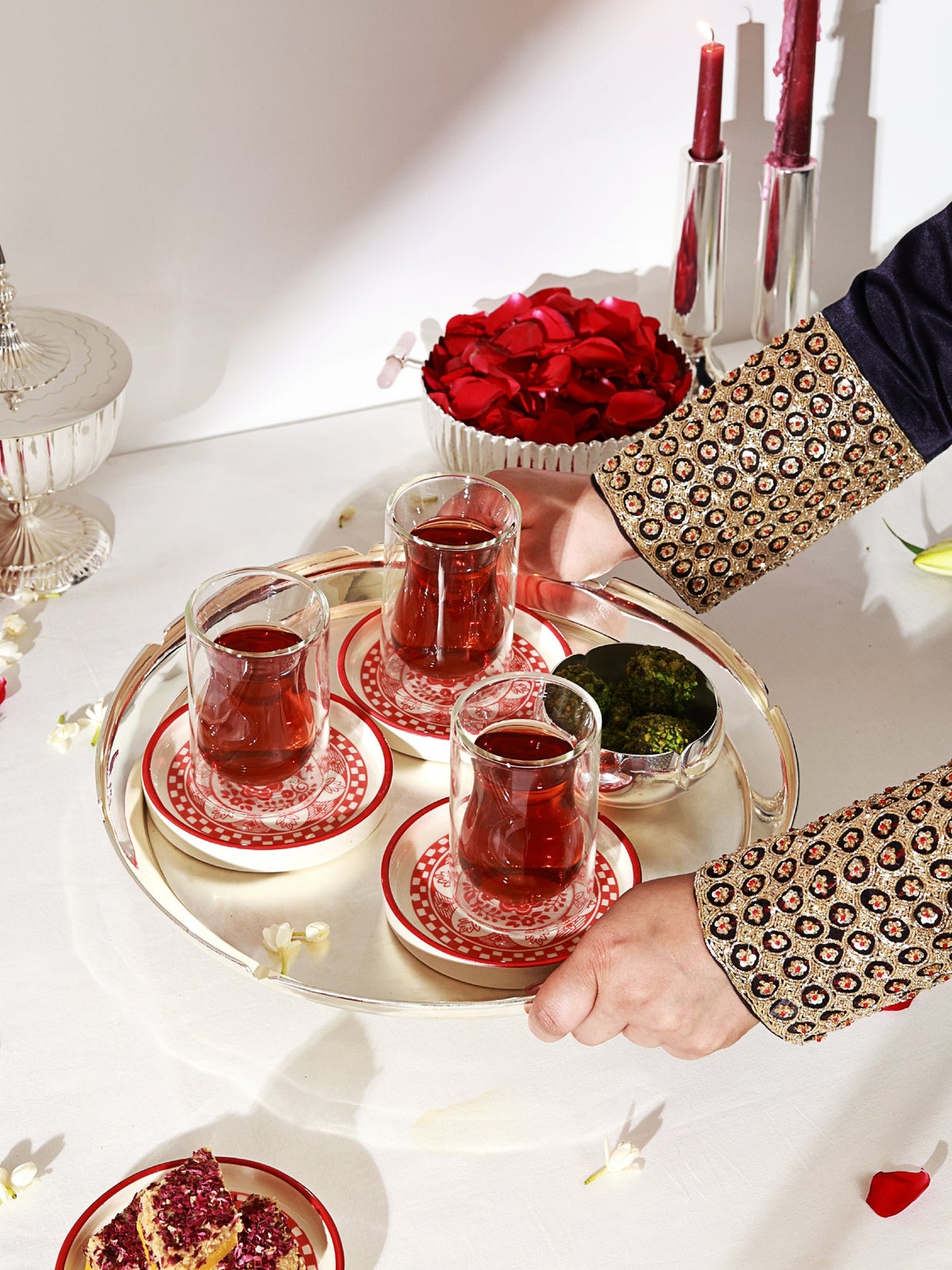 Noor-e-Kahwa Set of 4