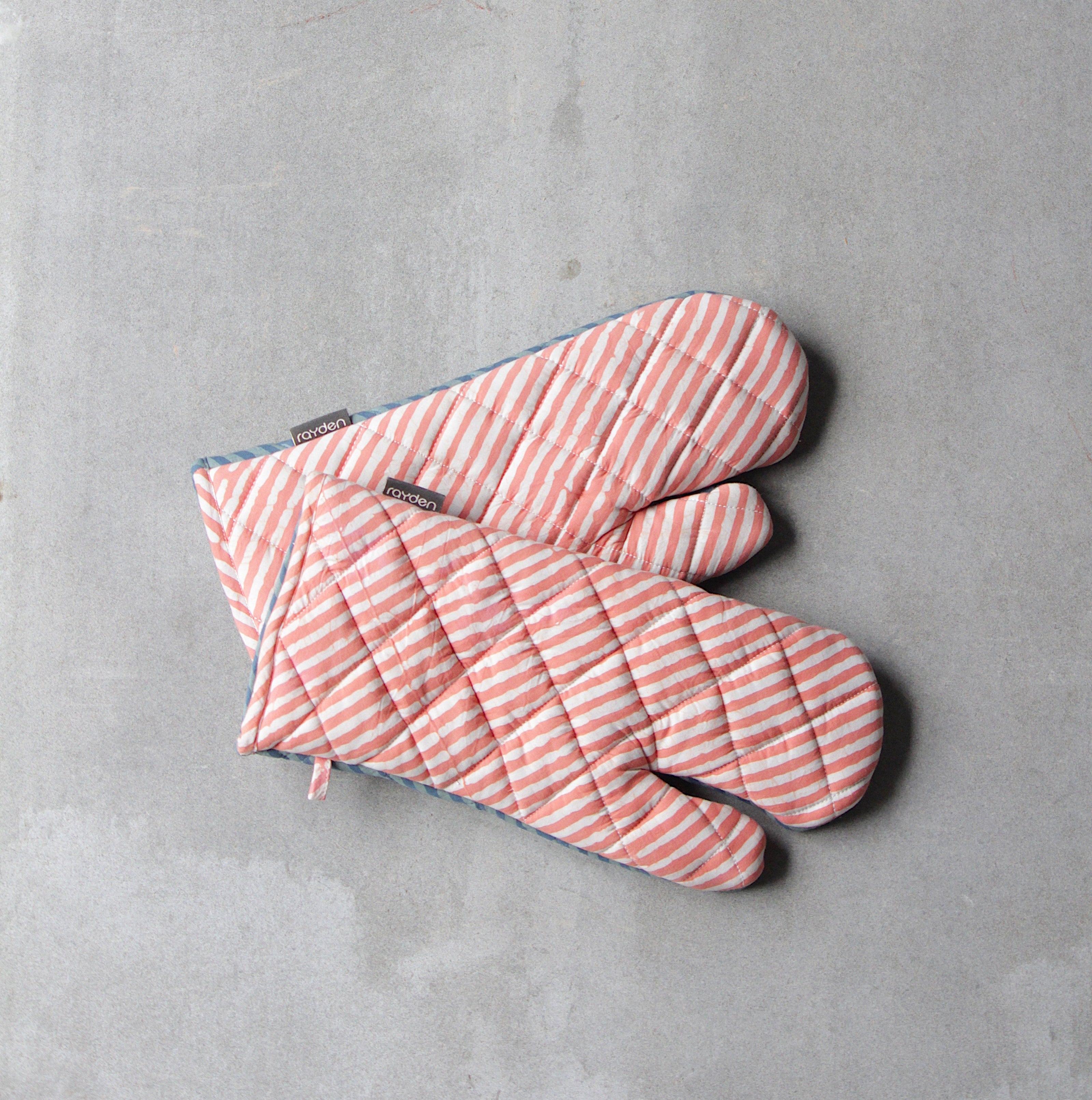 BASIK POP - MITTEN - TEAL/CORAL