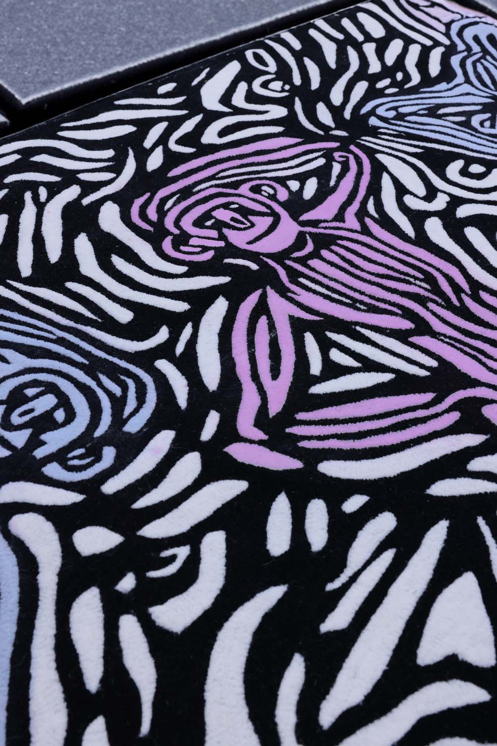 Enigma Black & White NZ Wool 5.5x4 feet Rectangle Rug - I MEAN DESIGN