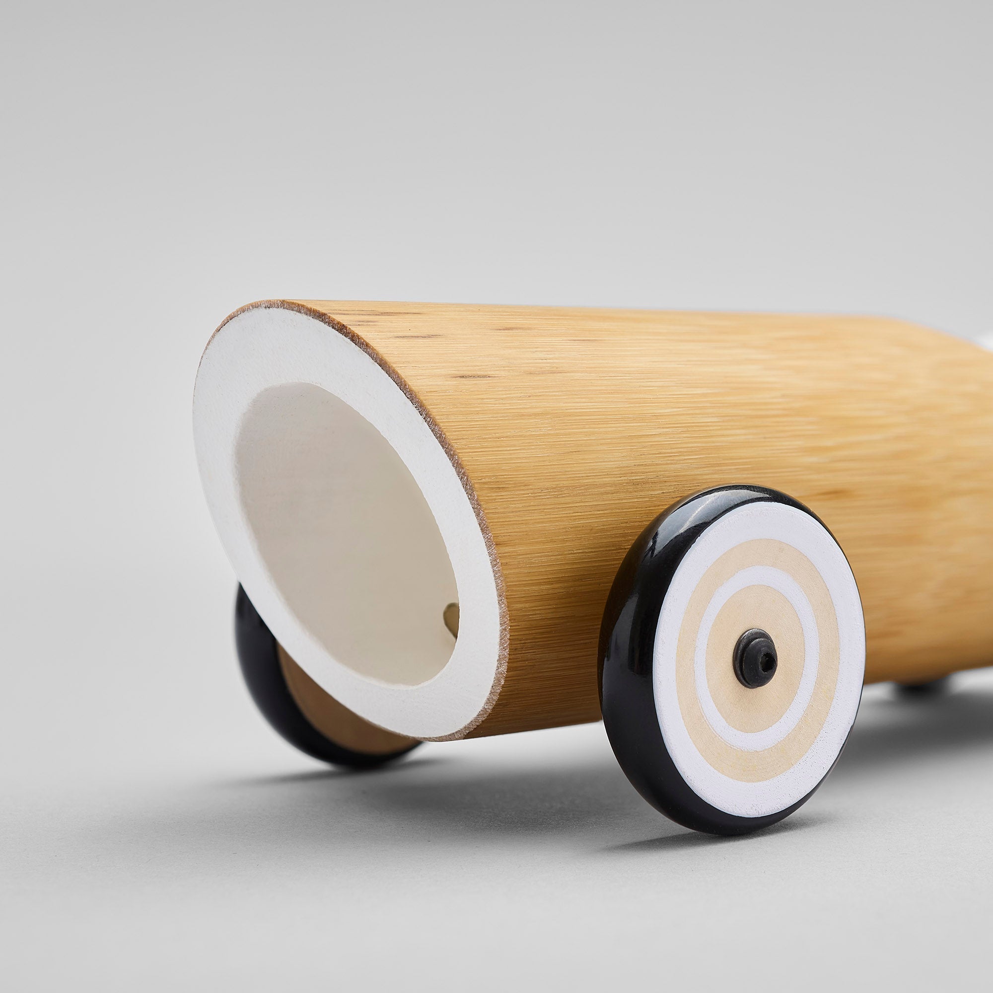 Toboo Vintage Clothing for Timeless Style and Unique Fashion