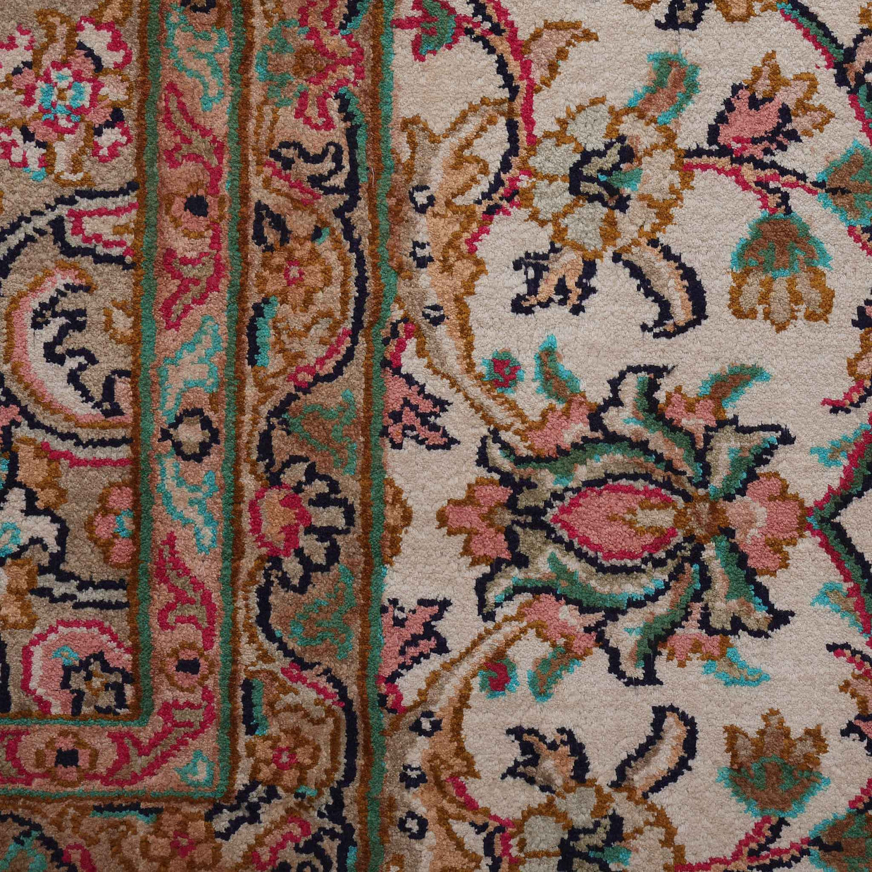 Gulbaagh Qasr