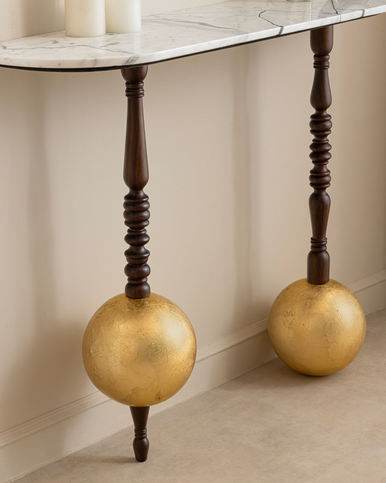 Globule Gold Leafing Console