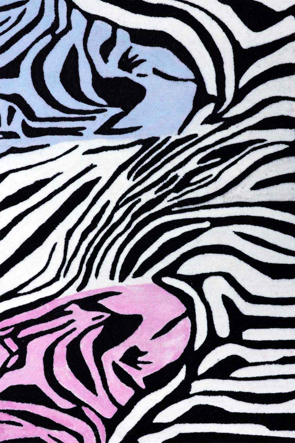 Labyrinth Black & White NZ Wool 5.5x4 feet Rectangle Rug - I MEAN DESIGN