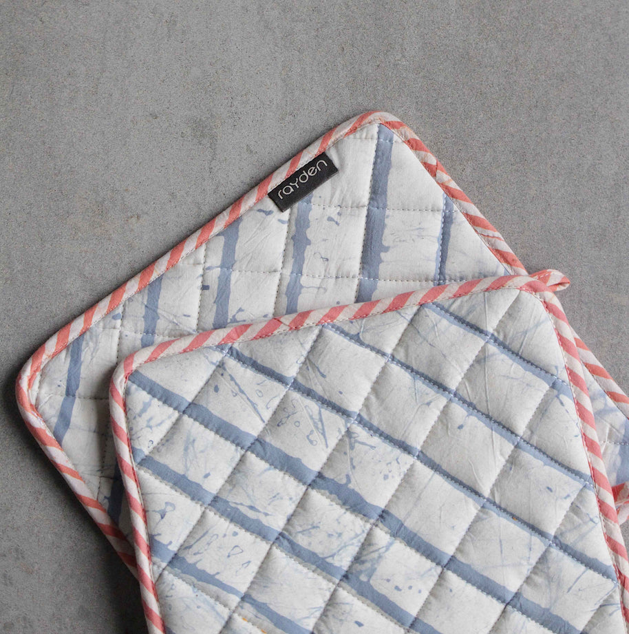 BASIK POP - POT HOLDER - BLUE [Set of 2]