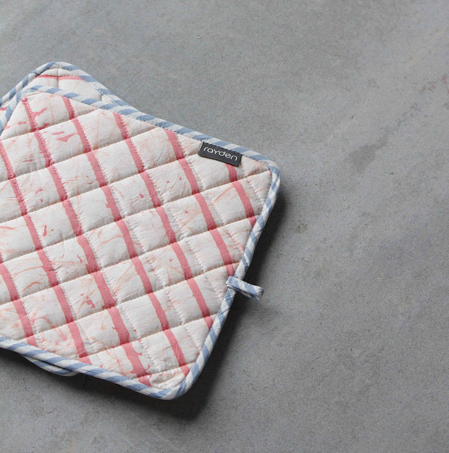 BASIK POP - POT HOLDER - CORAL [Set of 2]