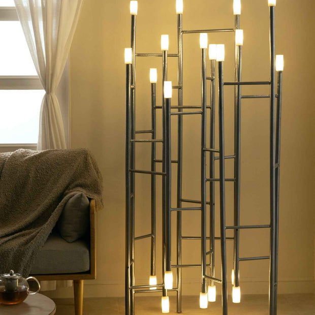 Siri Lux floating floor lamp