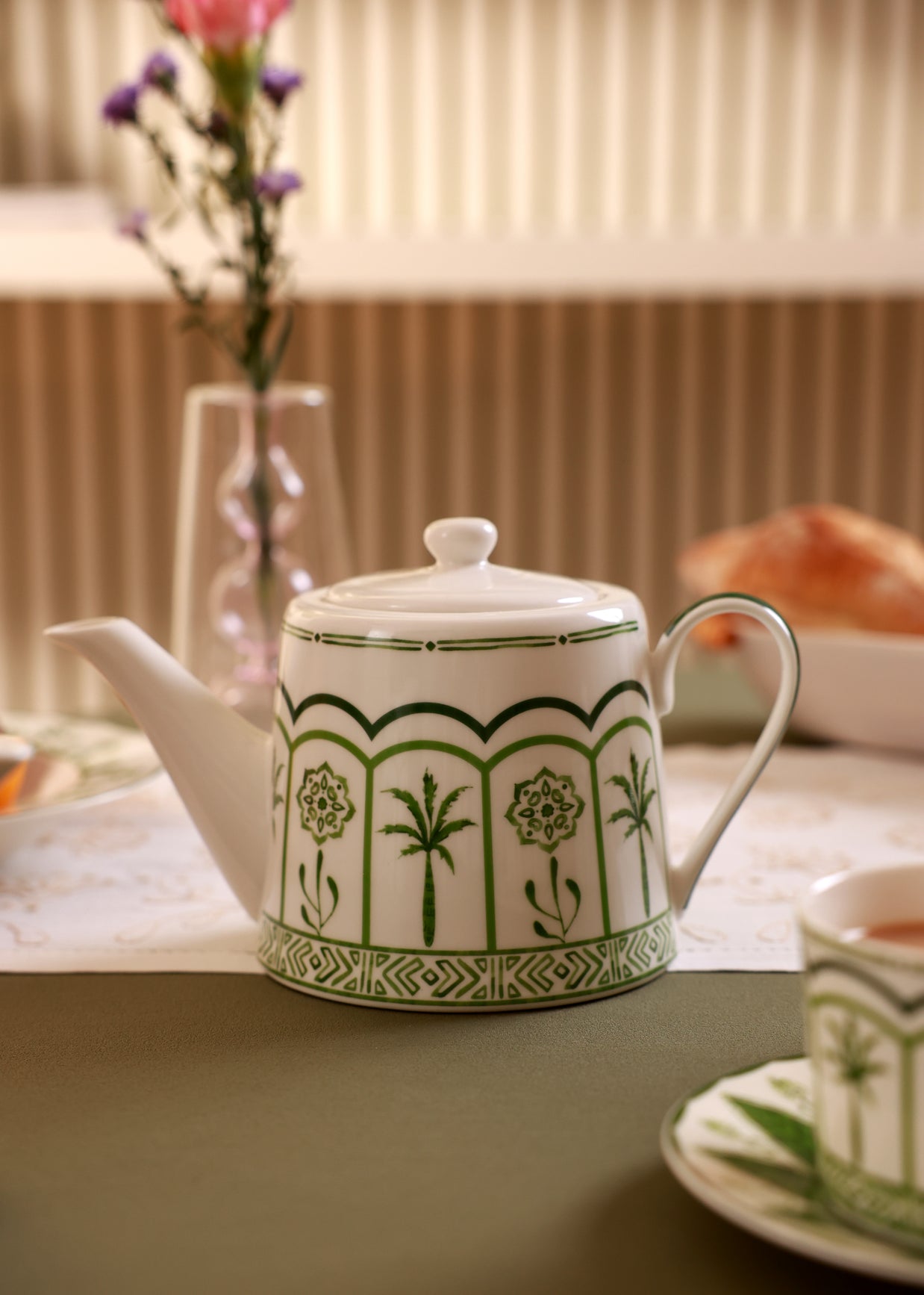 Green Lush Teapot