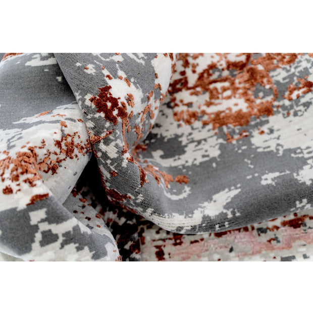 A S T O N - C H E R R Y