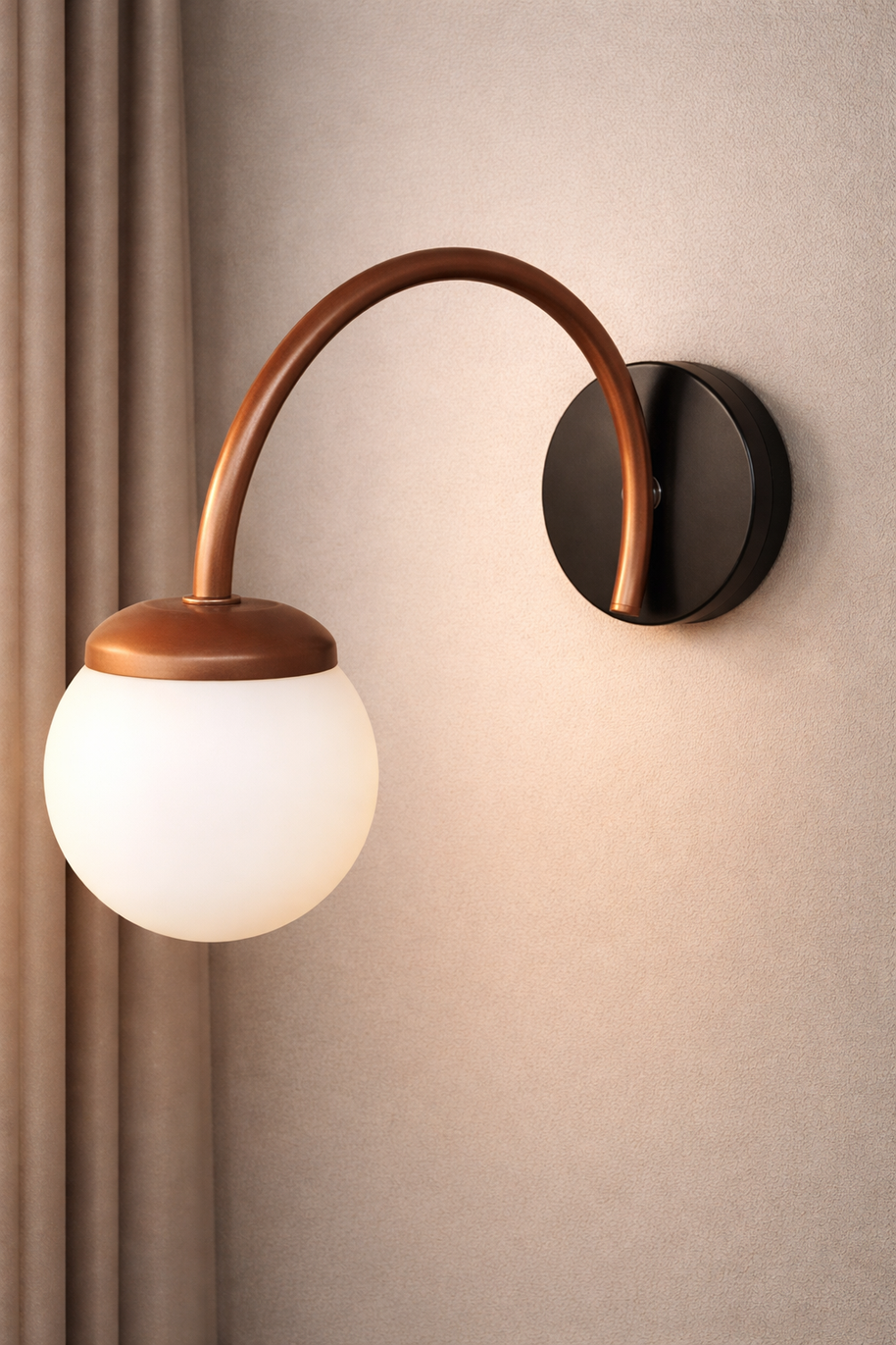 Luna Curve Wall Sconce