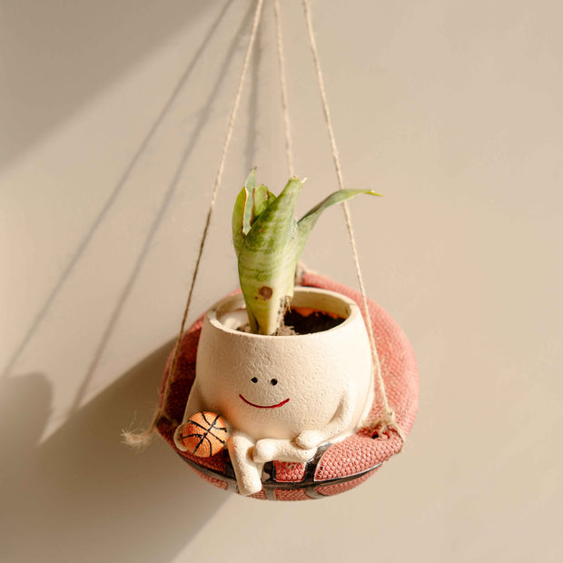 Bouncy Bloom Basket Resin Planter