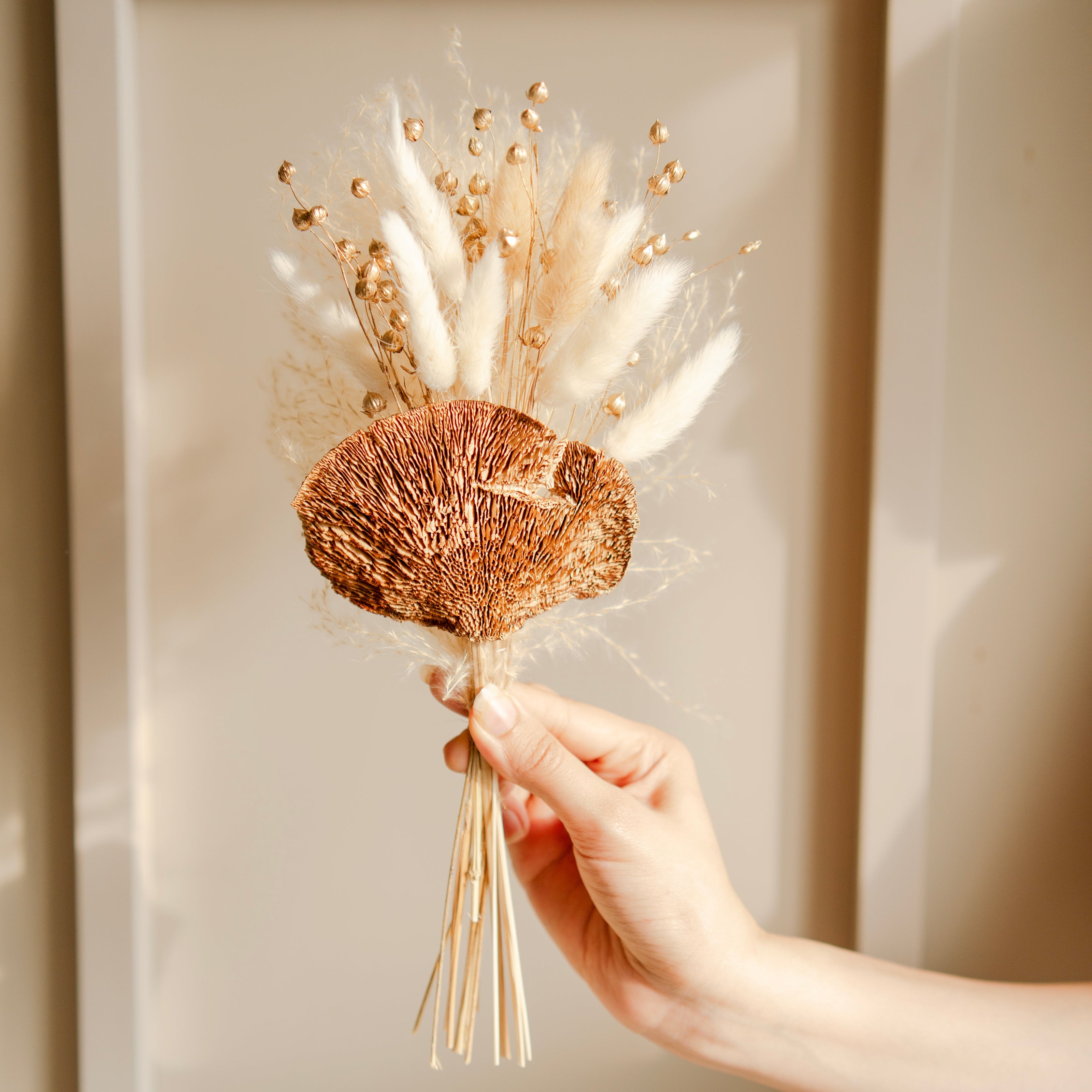 Tiny Timeless Dried Flower Bunch | Mini Vase Decor Flowers - https://artecasa.in/