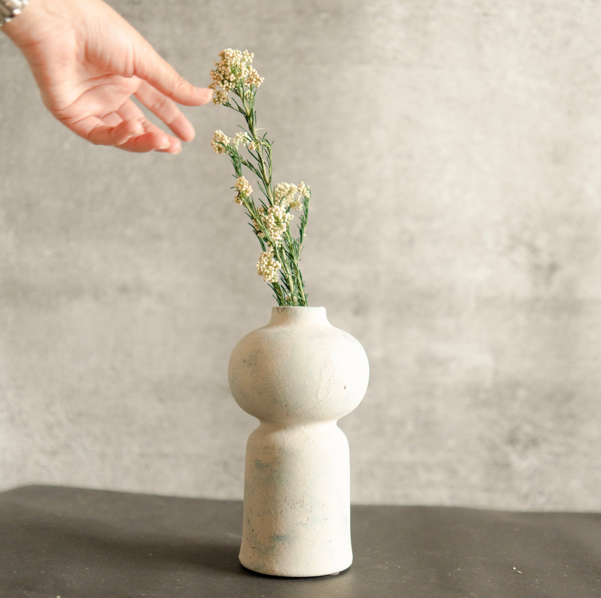 The Blue Legacy vase set - https://artecasa.in/