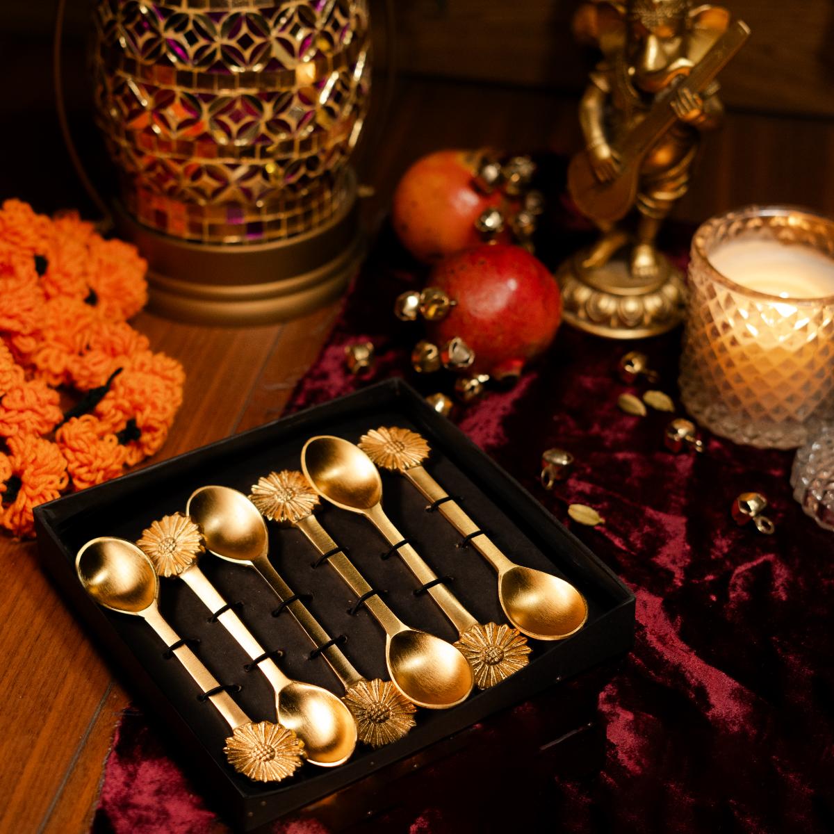 classic brass cultery - https://artecasa.in/
