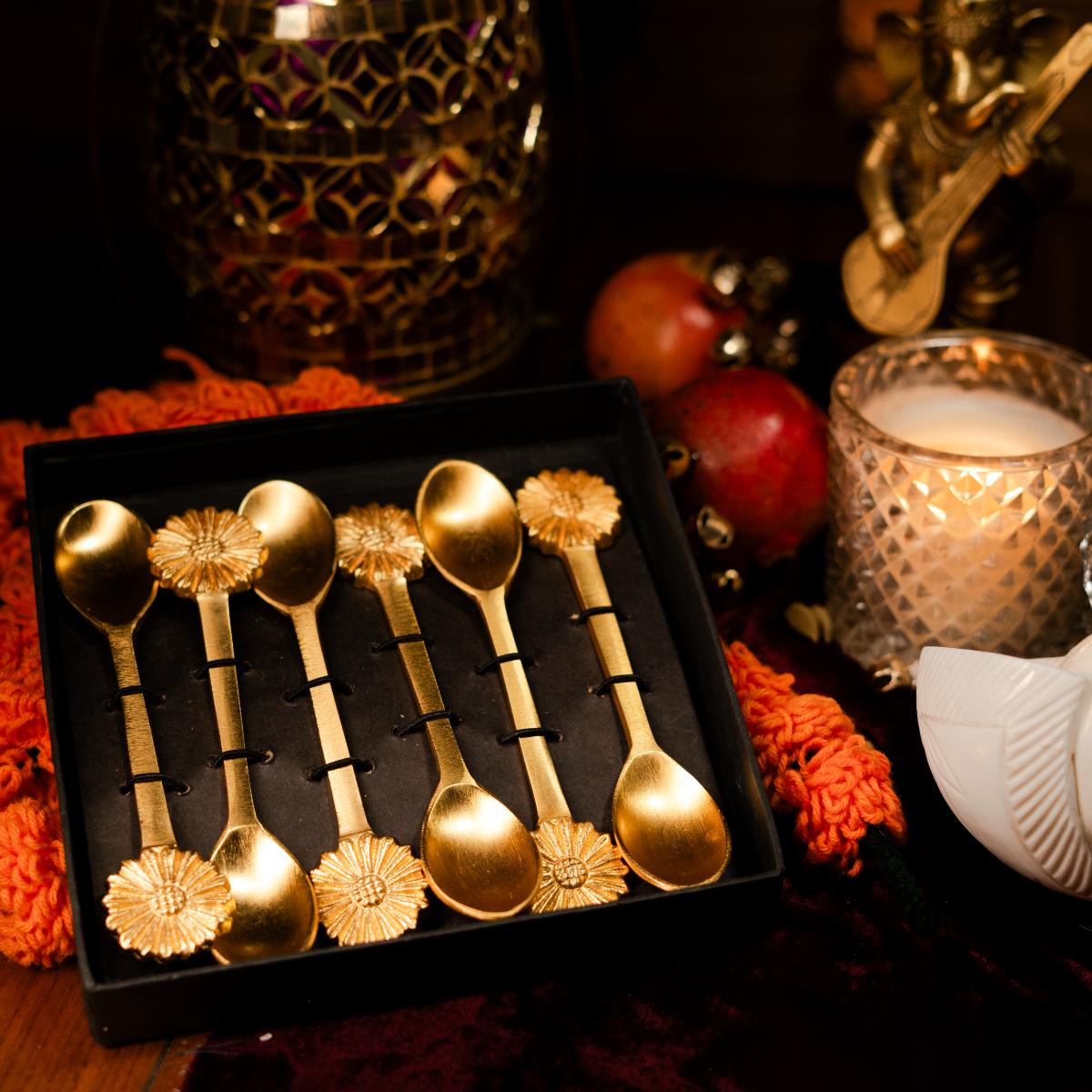 classic brass cultery - https://artecasa.in/