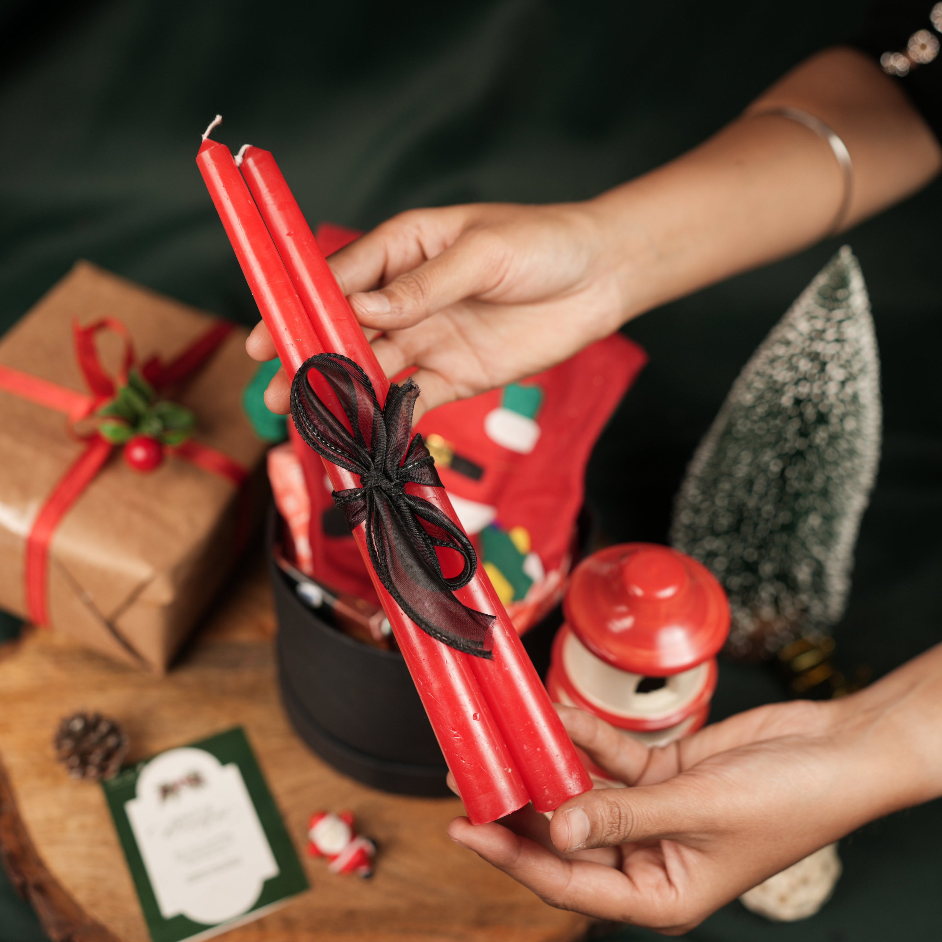 Santa Merry Magic Set – Christmas Gift Hamper with Penguin Mug, Santa Cap, Candles & Tealight House | Premium Festive Gift Box India - https://artecasa.in/