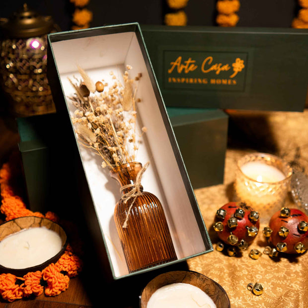Rustic Bloom Diwali Gift Set | Aesthetic Festive Hamper with Dried Flowers & Decor – ArteCasa