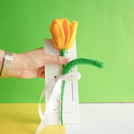 Handcrafted Tulip crochet Rakhi hamper (yellow) - https://artecasa.in/