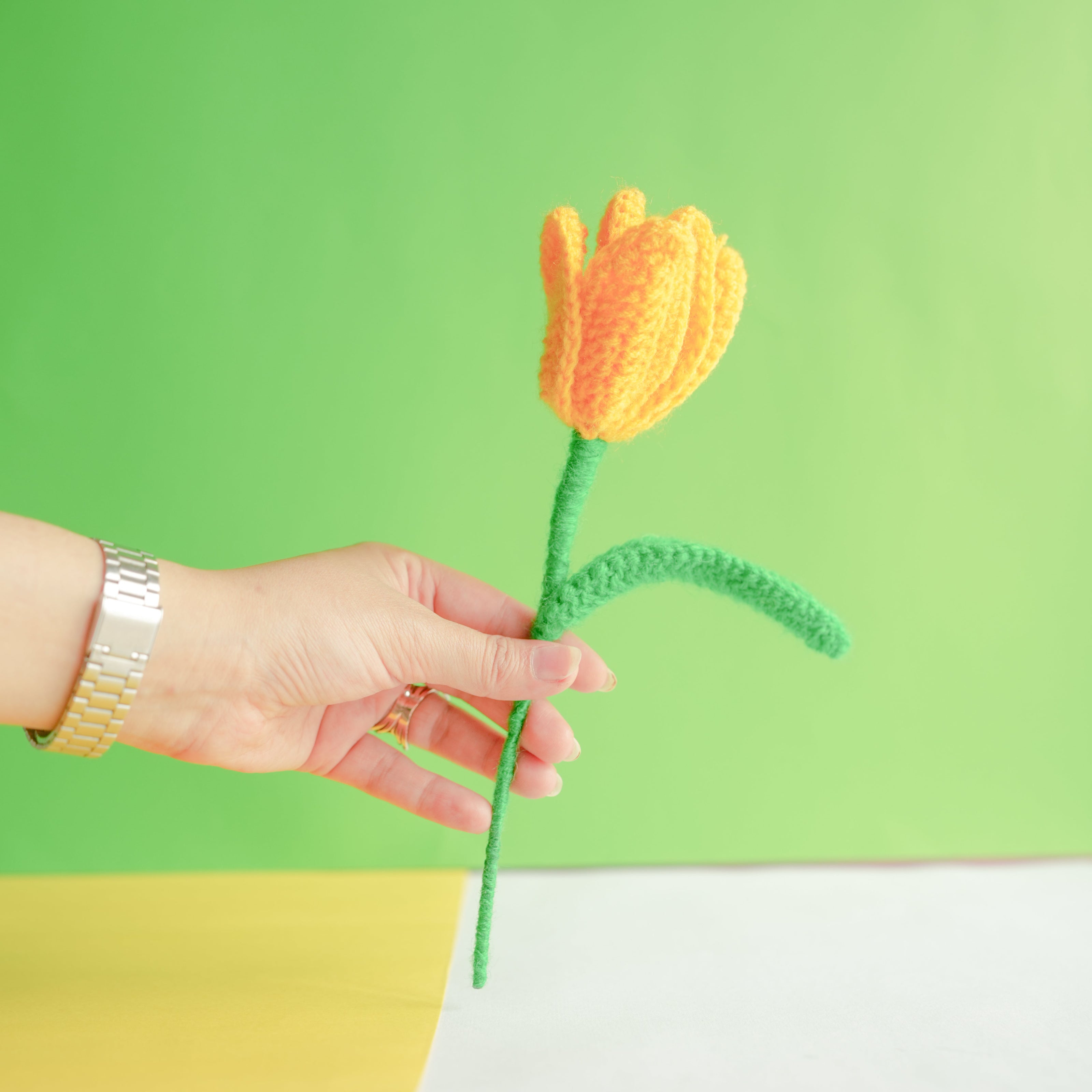 onion vase with yellow crochet tulip - https://artecasa.in/