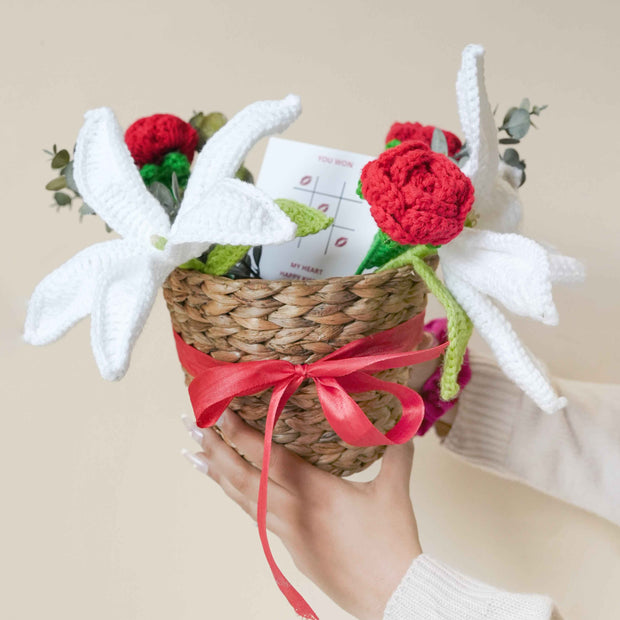 Rustic Romance Bamboo Basket – Handcrafted Floral Gift Hamper | ArteCasa