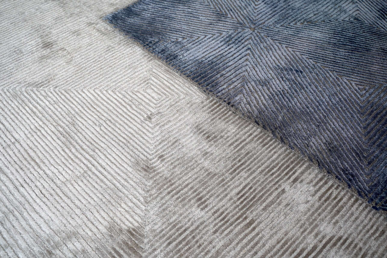 C O N T O U R - M A Z E