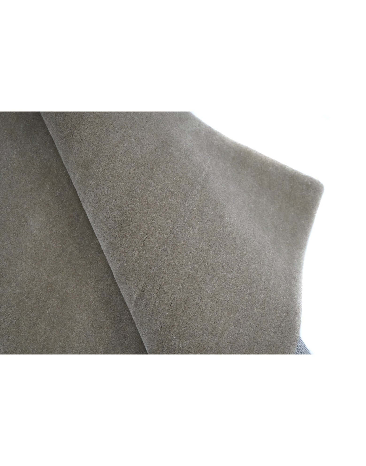 I C O N - L T.  B E I G E