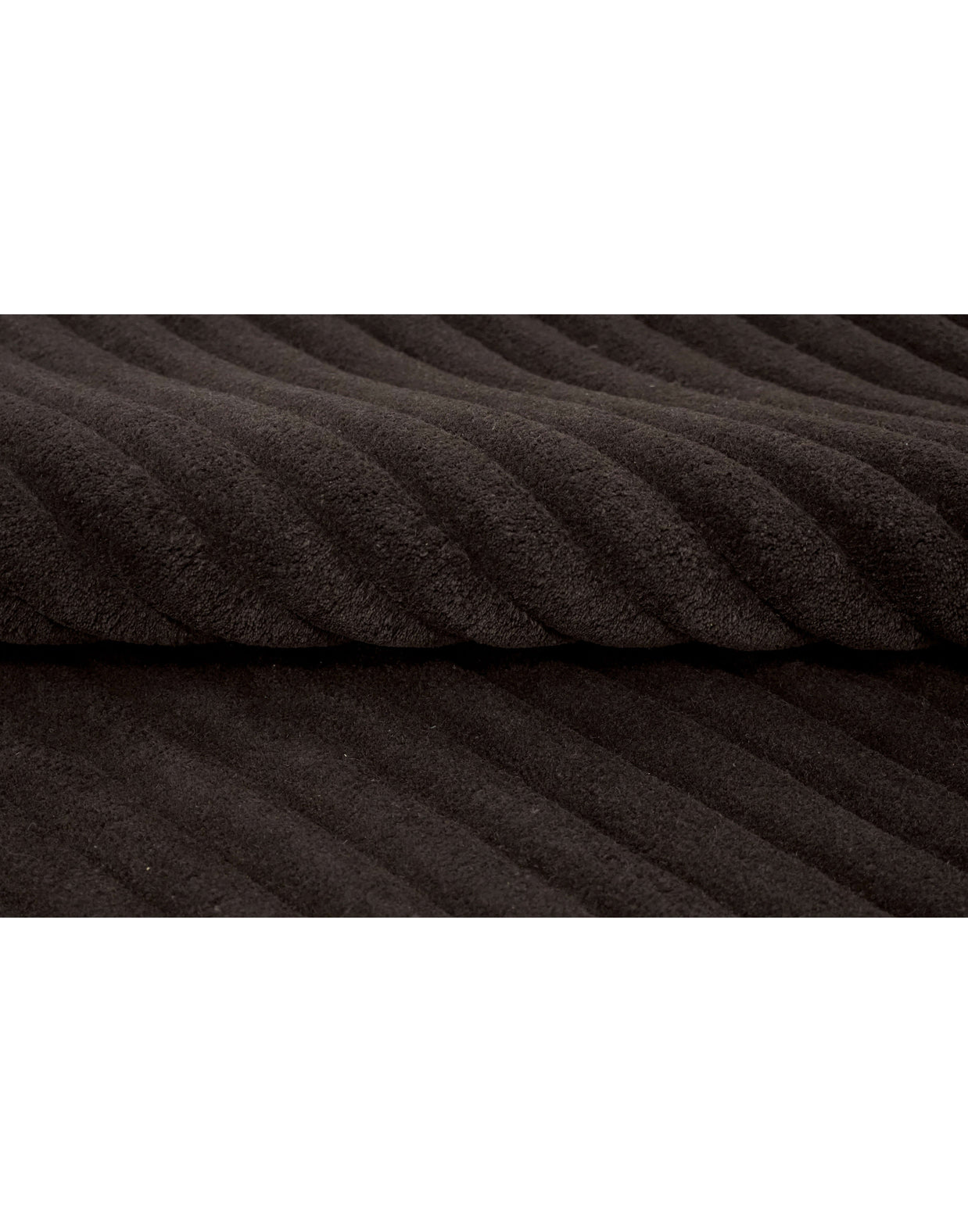 S C U L P T E D - C O R D U R O Y