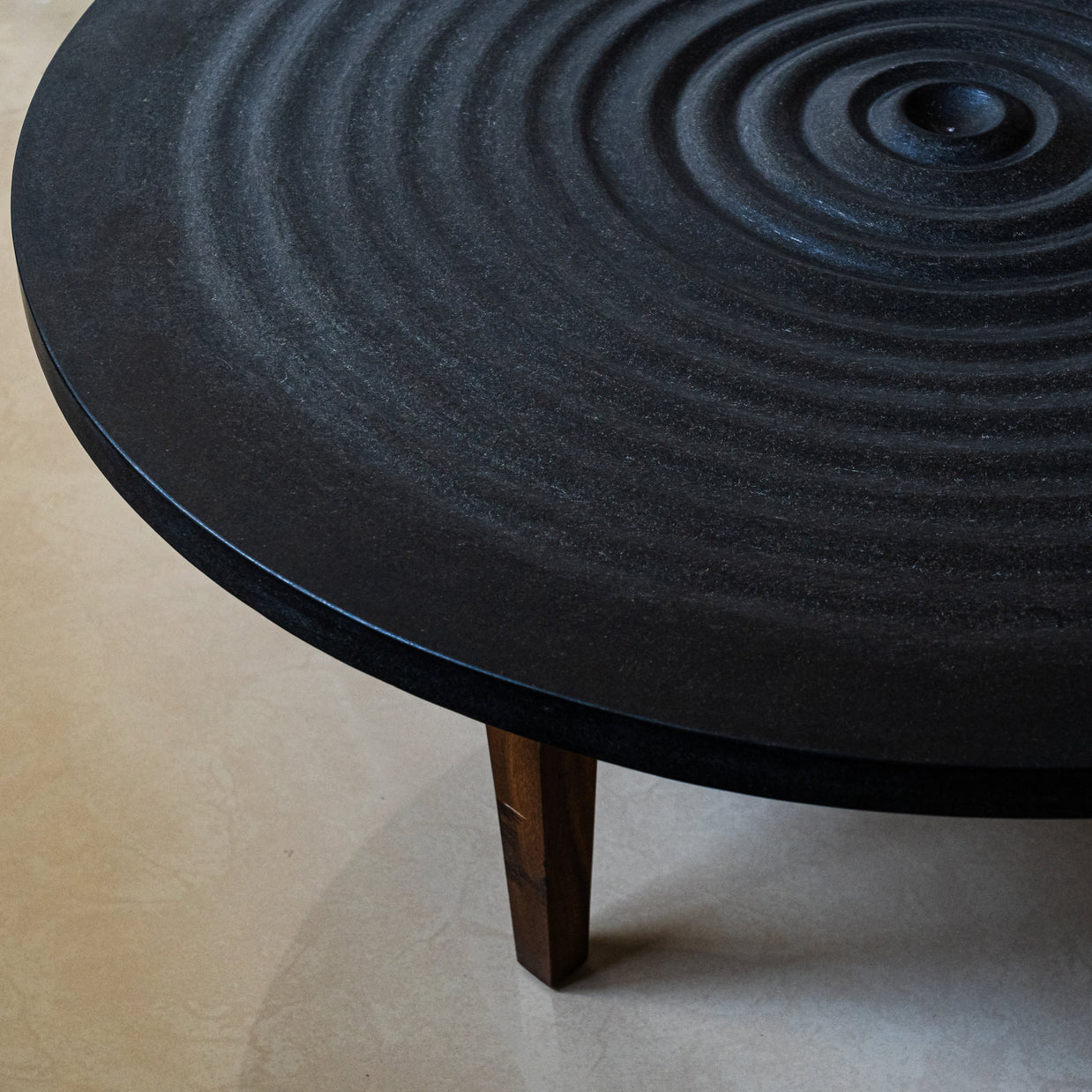 Ripple Table