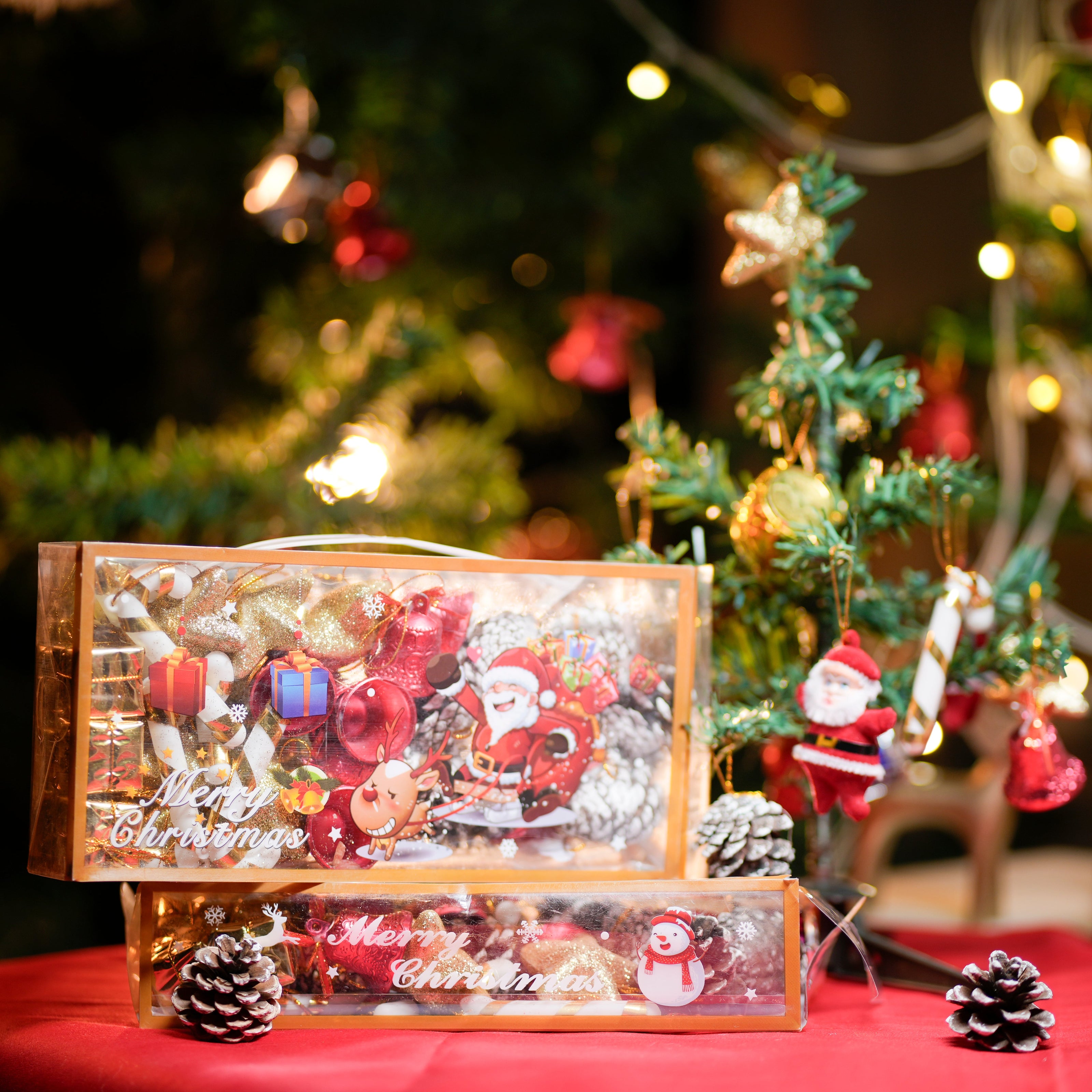 Ornamnets box - https://artecasa.in/