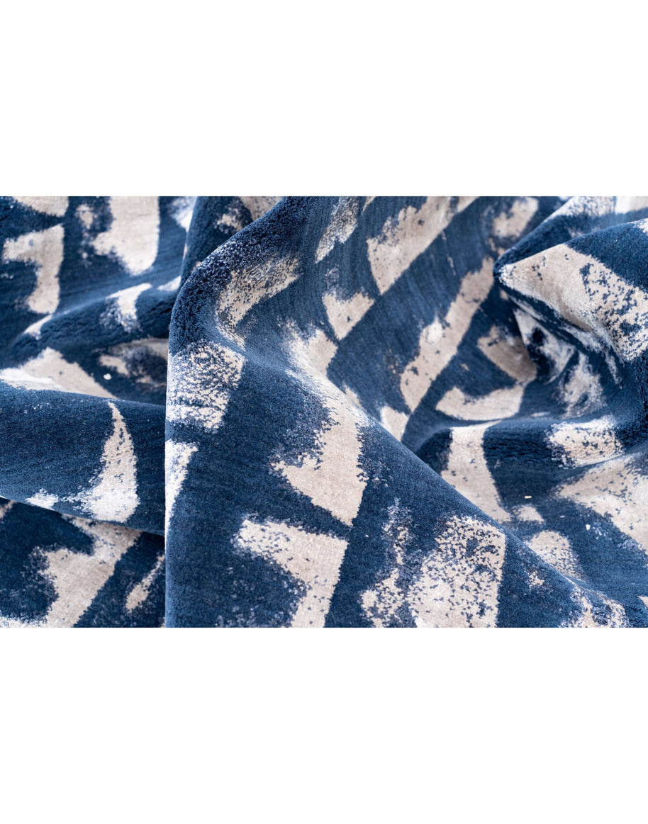 C A N A L I luxury handmade rug by Cherom in blue New Zealand wool, modern design.