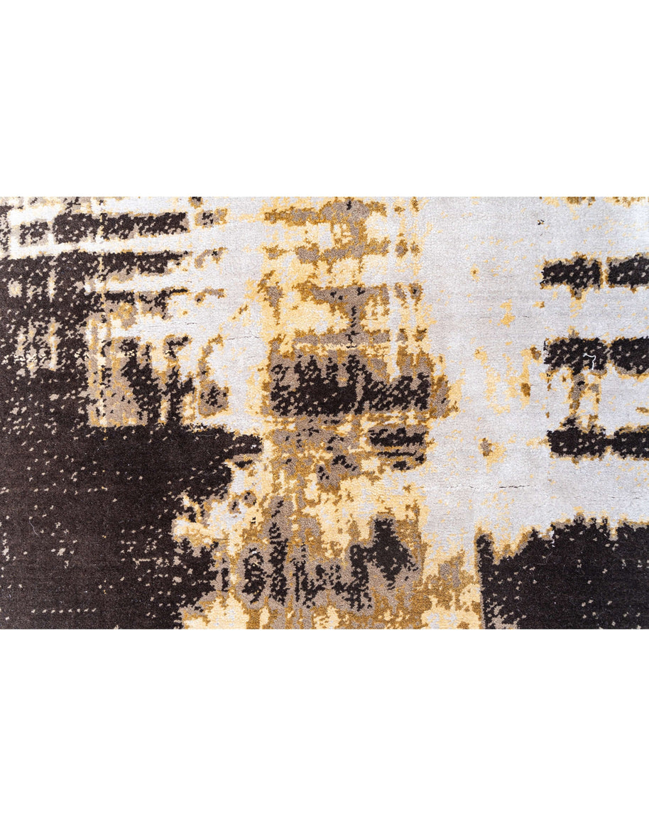L Y M A N luxury handmade rug by Cherom in gold and black, made from New Zealand wool, contemporary design.