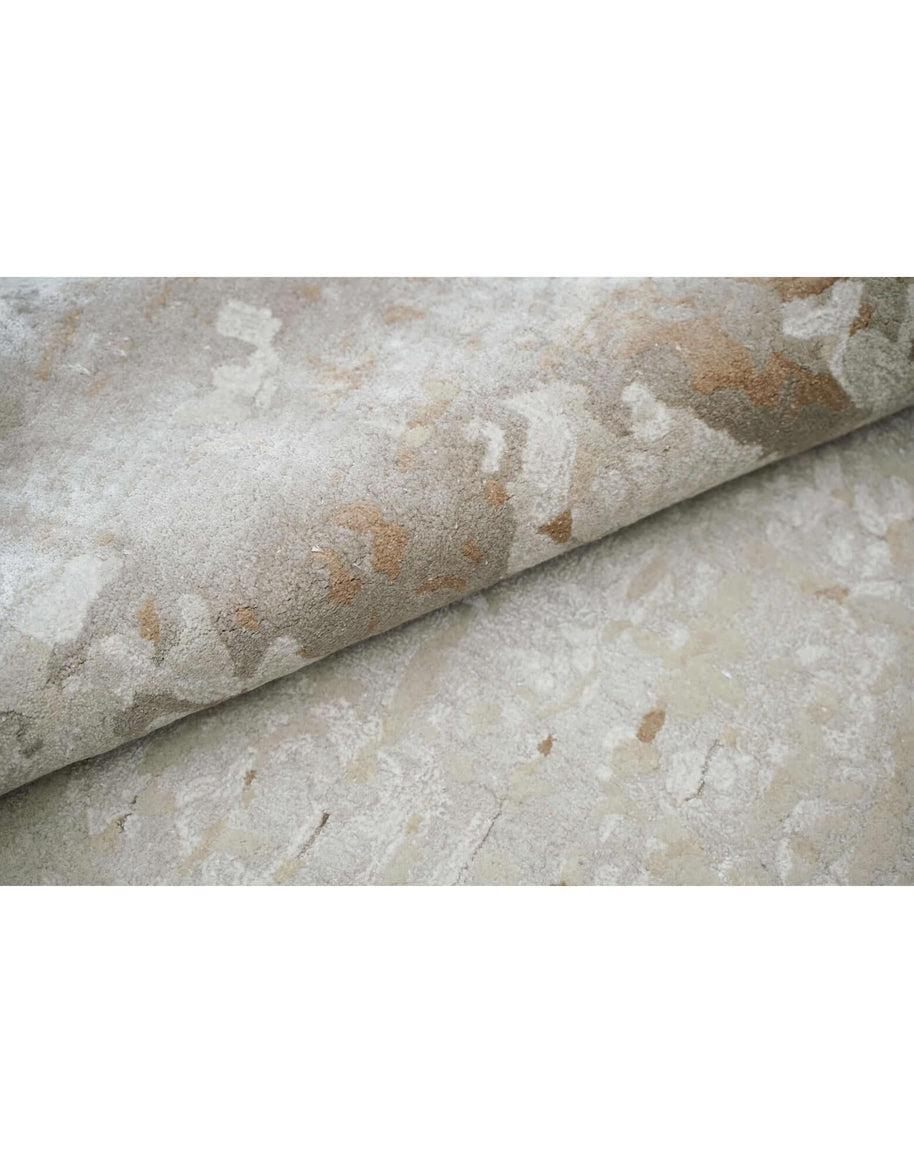 B Y R O N luxury handmade rug by Cherom in ivory beige bronze tones, New Zealand wool.