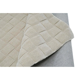 S C U L P T E D - B A S K E T W E A V E